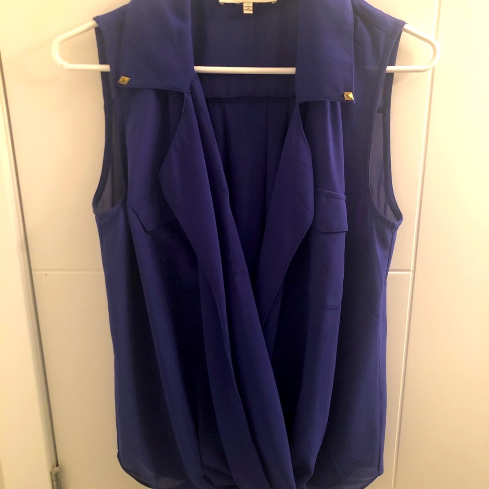 Cyan coloured blouse